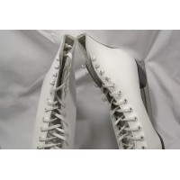picture-Daoust-leather-ladies-ice-skates-8