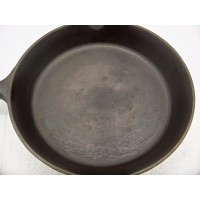 picture-Findlay-cast-iron-No6-pan-Smart-ghost-mark-3