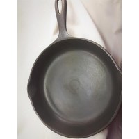 picture-Wagner-Ware-cast-iron-fry-pan-no5-3