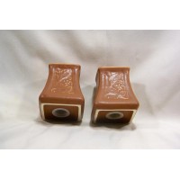 picture-salt-pepper-shakers-brown-ceramic-3