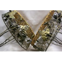 picture-baskets-wicker-metal-leaves-gold-4