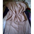 Top and skirt suit beige Lucille Faucher Size 12 